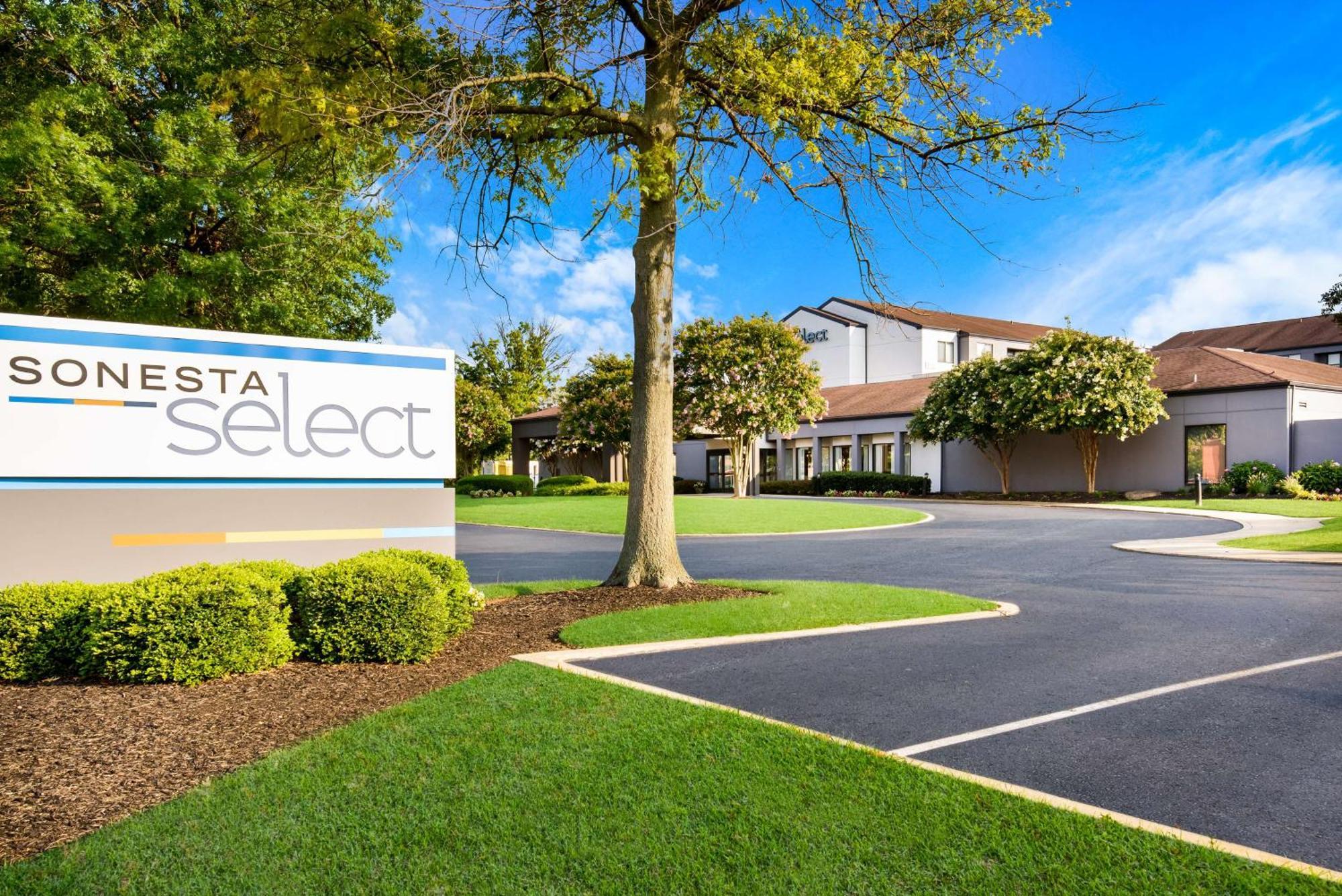 Sonesta Select Philadelphia Airport Hotel Exterior photo